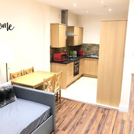Ferienwohnung Greater London Holiday Let @ Hanwell Exterior foto